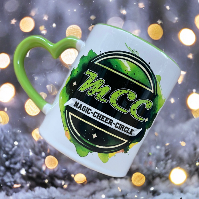 Tasse 330ml Herzgriff grün - Design MCCPlanet